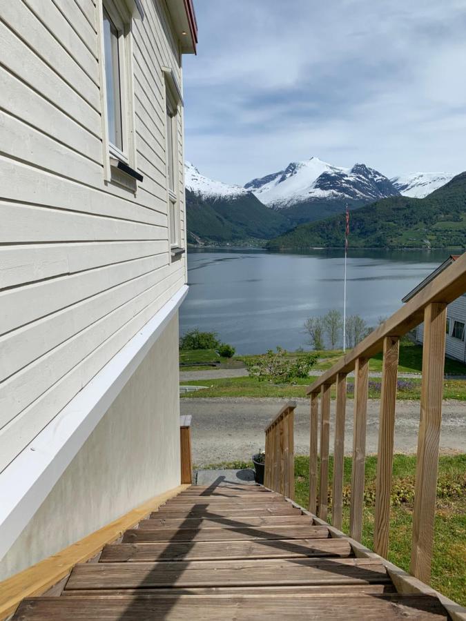 Olden Fjord Apartments Exterior photo